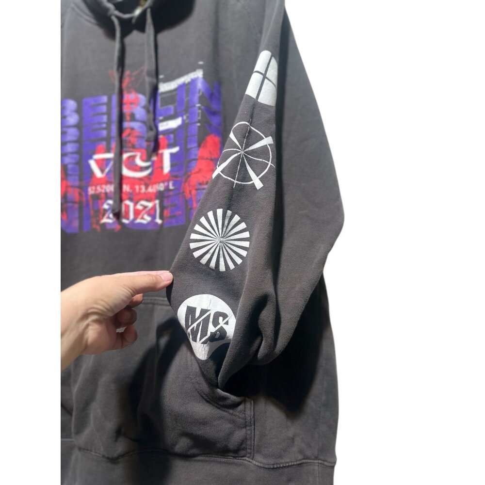 Rare Valorant 2021 VCT Berlin Video Game Yoru Sentinels Mens XL Gray Hoodie - Picture 10 of 15